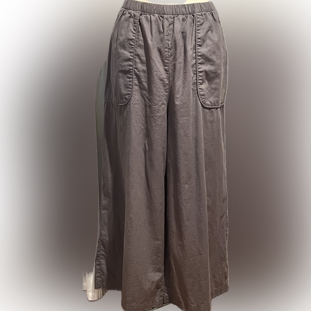 Grae Cove linen/cotton crop flare pants w/patch pockets- EUC